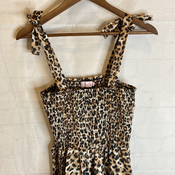 Pink Lily Leopard Print Smocked Bow Tie Dress - Picture 4 of 8